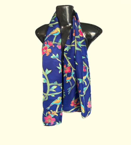 A Royal blue that is bound to make heads turn!